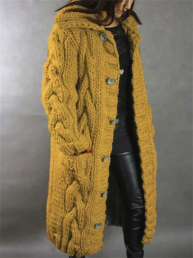 Queenie - Warm oversized cardigan