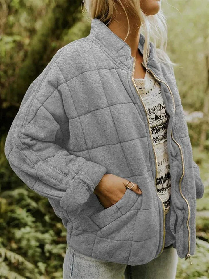 Elegant warm winter coat with fleece lining, perfect for chic winter styling and ultimate warmth.